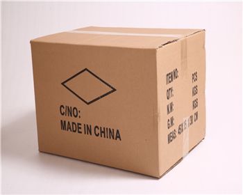 牛皮(pí)紙包裝(zhuang)紙箱